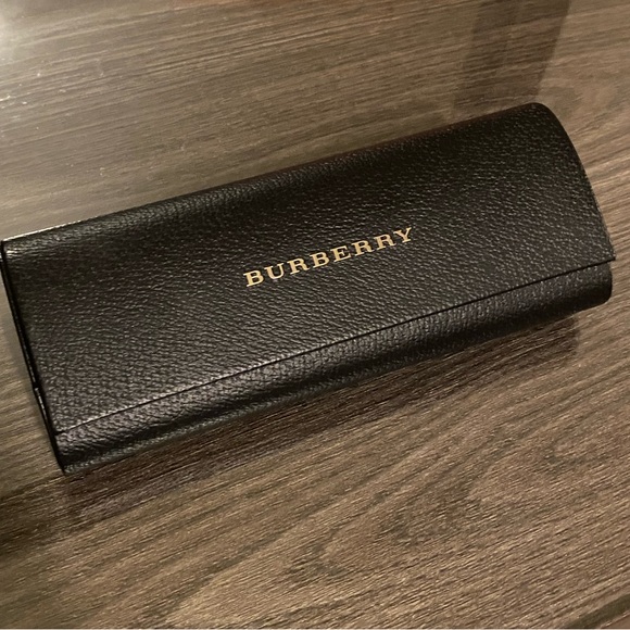 Burberry Aviator Sunglasses - Picture 5 of 8